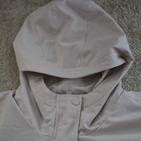 Abercrombie & Fitch Light Gray Hoodie - Picture 4 of 7